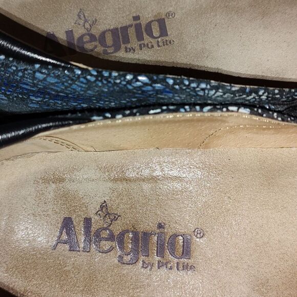 Alegria Keli Professional Shoe Women's Size 39 Blue Crackle Pop Print Black Sole - Picture 6 of 8